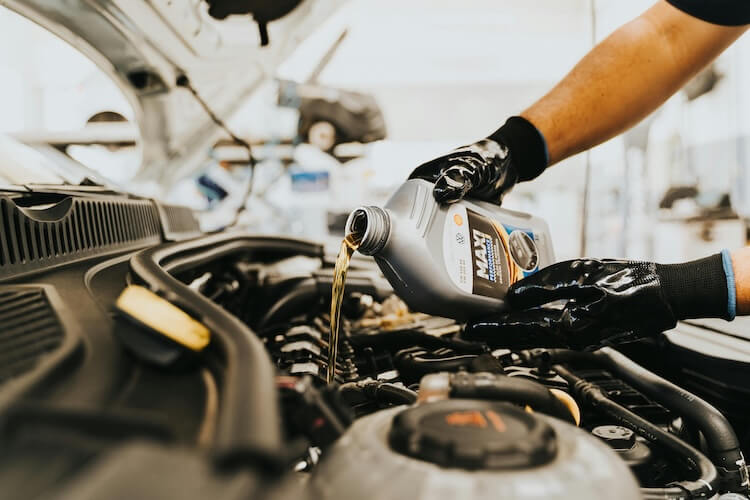trusted car maintenance specialists providing oil changes and fluid checks in Amityville through Crossgrid trusted car maintenance specialists providing oil changes and fluid checks in Amityville through Crossgrid